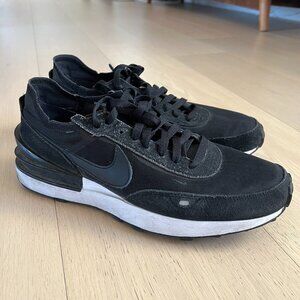 Nike Waffle One Running Shoe- Men's sneakers, size 10.5